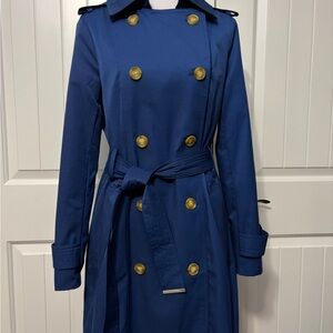 Rachel Zoe Double-Breasted Blue Trench Coat. Size: Small
